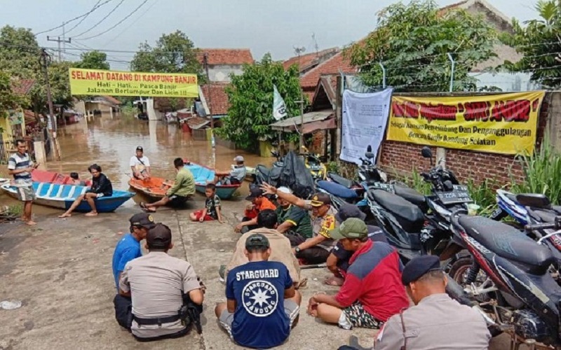 Hujan Deras Semalaman, 4 Kecamatan di Kabupaten Bandung Kebanjiran