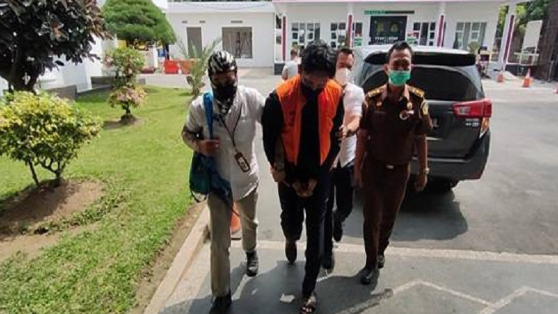 Gelapkan Uang Nasabah hingga Rp10 M, Mantan Pejabat Bank Ditangkap Kejati Sumut