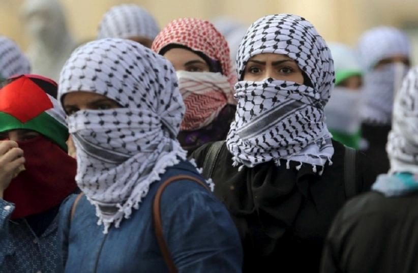 Biadab, Israel Siksa dan Lecehkan Perempuan Palestina di Penjara