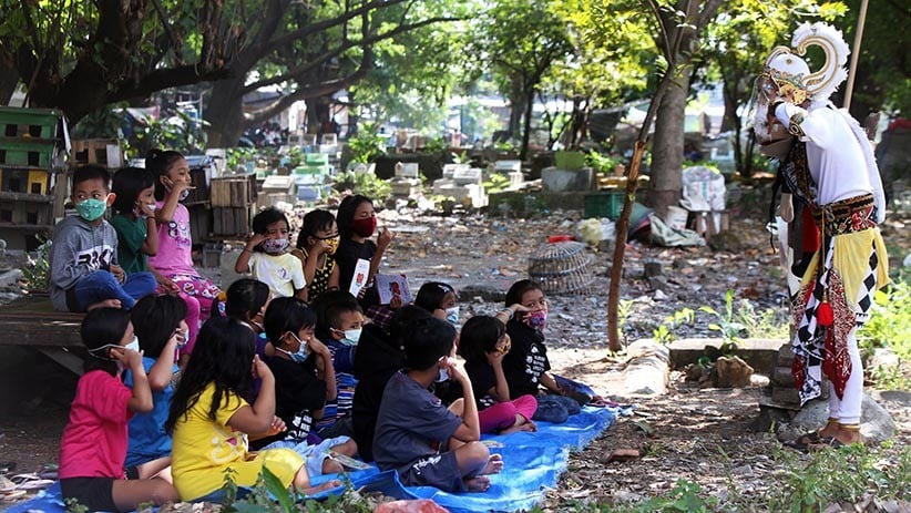 Kera Putih Hanoman Muncul di Makam Rangkah Surabaya - Bagian 2