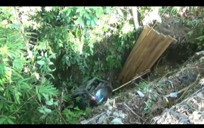 Xenia Terjun ke Jurang di OKU Selatan, Perempuan Muda Tewas di Bawah Tebing