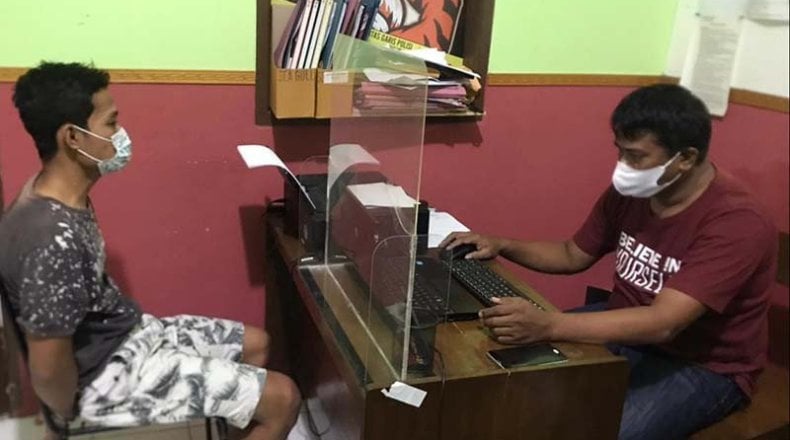 Pria Asal Gunung Kidul Ini Gasak Puluhan Handphone di Konter  