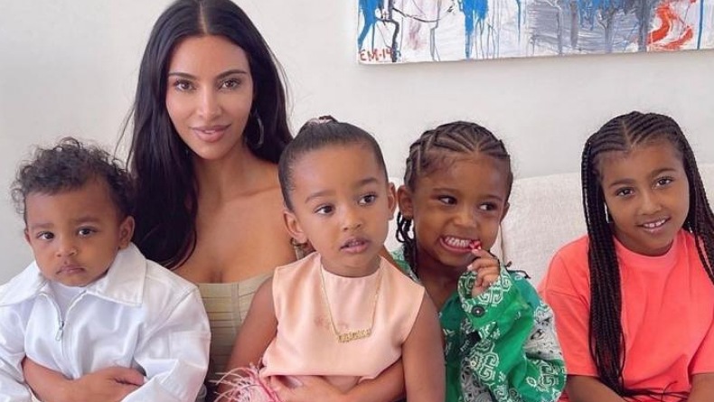 title Mengejutkan, Kim Kardashian dan 4 Anaknya Positif Covid-19 Mengejutkan, Kim Kardashian dan 4 Anaknya Positif Covid-19