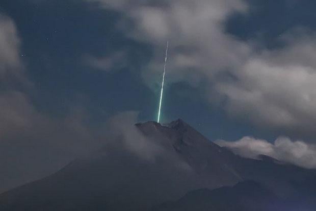 BPPTKG : Tidak ada Benda yang Jatuh di Gunung Merapi