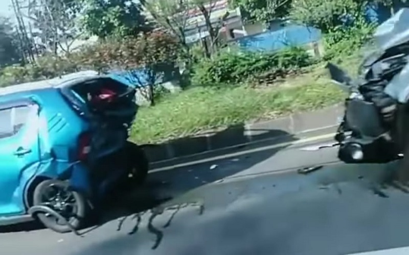 Tabrakan Beruntun di Tol Pasteur Diduga Akibat Pengendara Kurang Antisipasi
