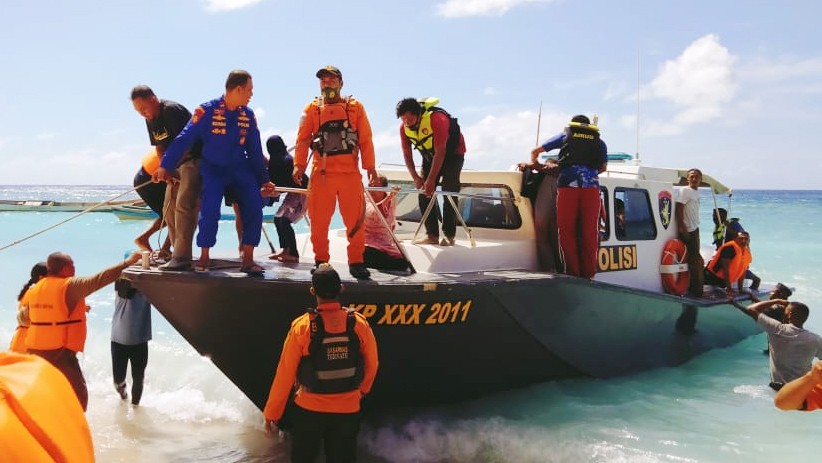 Pencarian Penumpang KM Karya Indah Hilang Dilanjutkan, Ini Identitas Korban