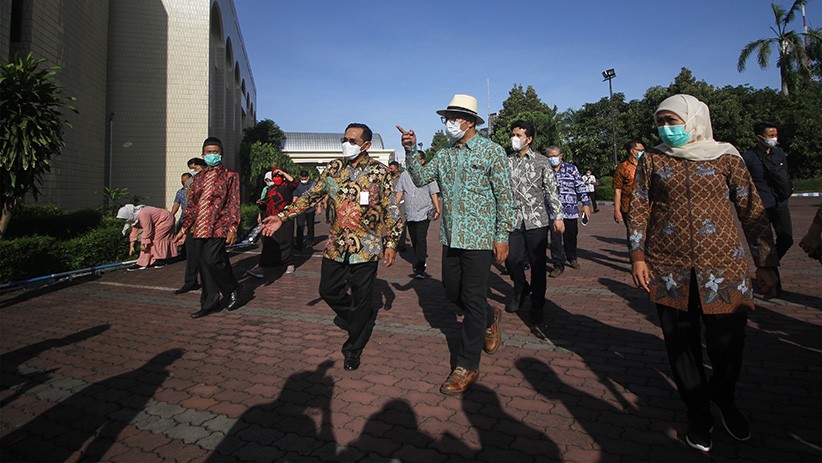 Jadi Arsitek Masjid Islamic Center Surabaya, Ridwan Kamil Temui Khofifah - Bagian 2