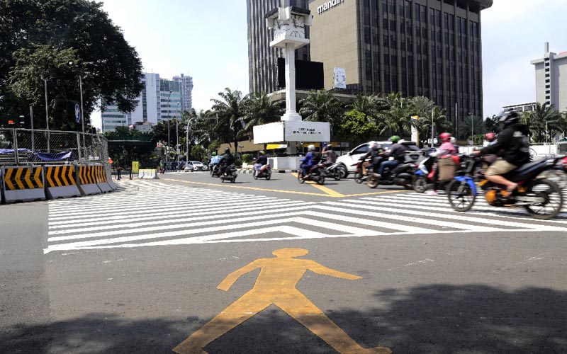 Terimbas Pembangunan Stasiun MRT, Tugu Jam Thamrin Bakal Direlokasi Sementara - Bagian 3