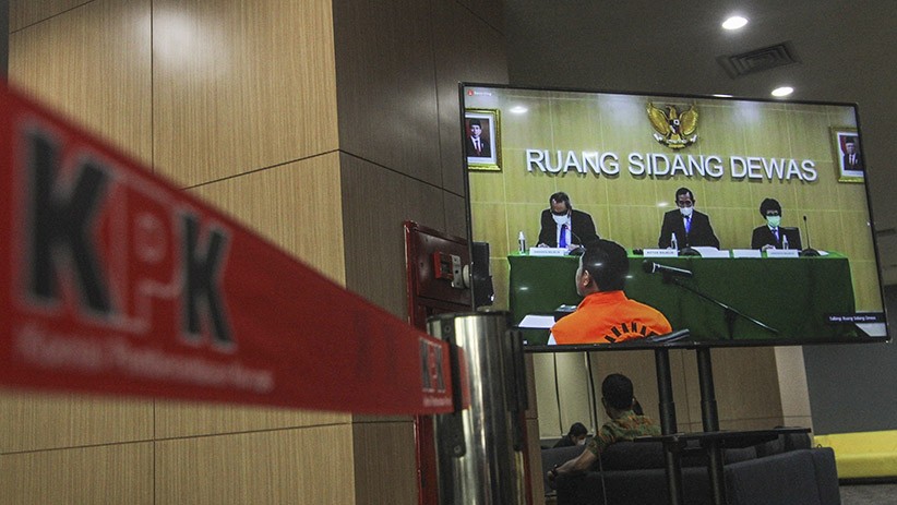 Pelanggaran Kode Etik, Penyidik KPK AKP Stepanus Robin Pattuju Dipecat - Bagian 1