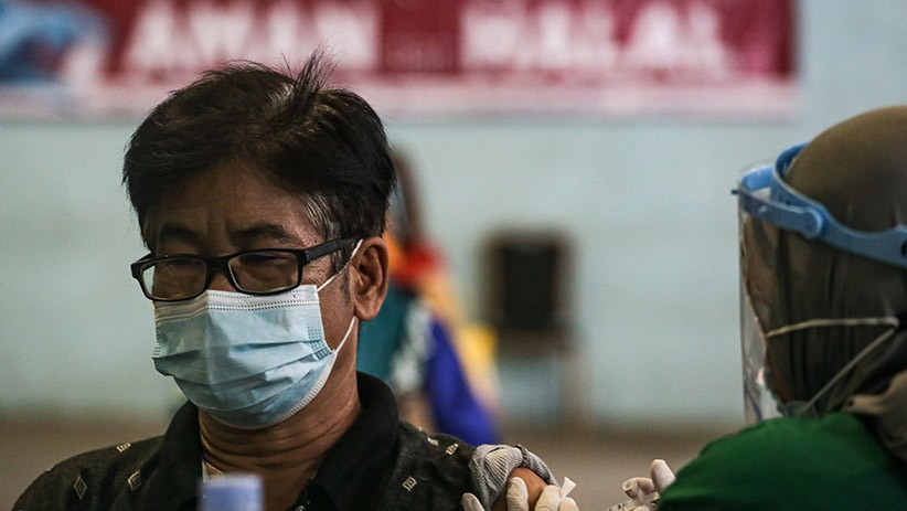 Pelaku UMKM Kota Tangerang Mulai Jalani Vaksinasi Covid-19 - Bagian 3