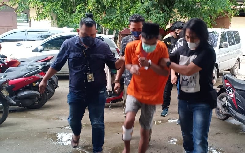Melawan Polisi, Pembobol Konter di Palembang Ditembak 
