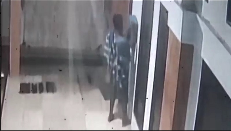 Aksi Pencurian Kotak Amal Masjid di Jombang Terekam CCTV, Pelaku Masih SMP