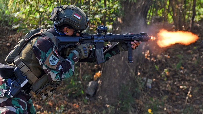 Aksi Prajurit Taifib Tunjukkan Kemampuan Menembak Marksmanship - Bagian 4