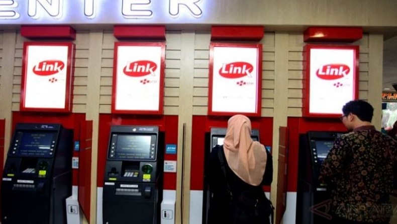 Batal Berlaku Hari Ini, Pengenaan Tarif Tarik Tunai dan Cek Saldo di ATM Link Ditunda
