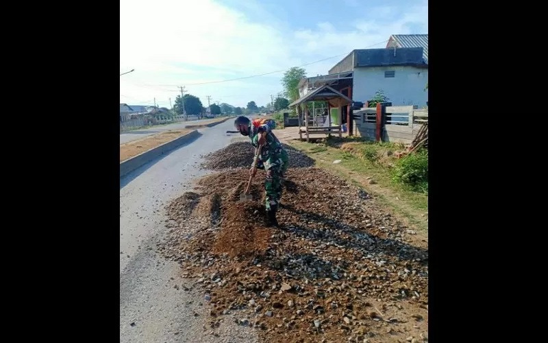Sering Makan Korban, Jalan Rusak di Tambak Sari Sumbawa Barat Diminta Diperbaiki