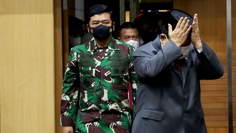 Begini Gaya Prabowo Jelaskan Anggaran Alutsista Rp1.750 Triliun ke DPR - Bagian 4