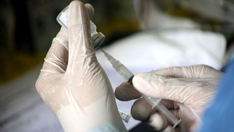Nakes Terbatas, Vaksinasi Covid-19 di Solok Selatan Tersendat