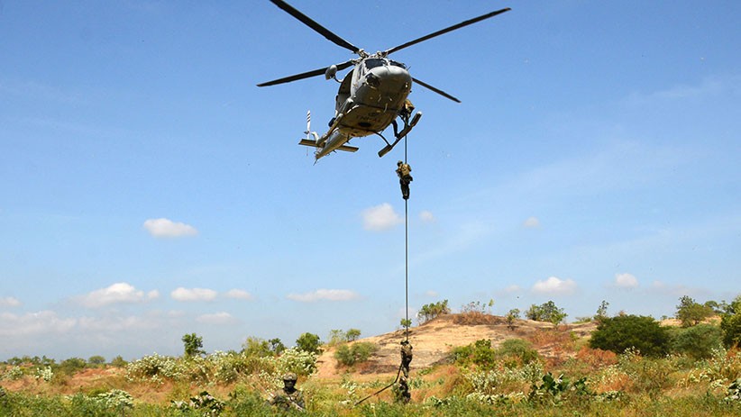 Aksi Prajurit Yontaifib 2 Marinir Terjun dari Helikopter saat Pertempuran - Bagian 2