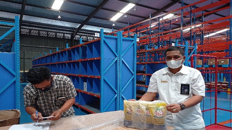 title Jaga Stabilitas Harga, Bulog Jamin Stok Minyak Goreng Jaga Stabilitas Harga, Bulog Jamin Stok Minyak Goreng