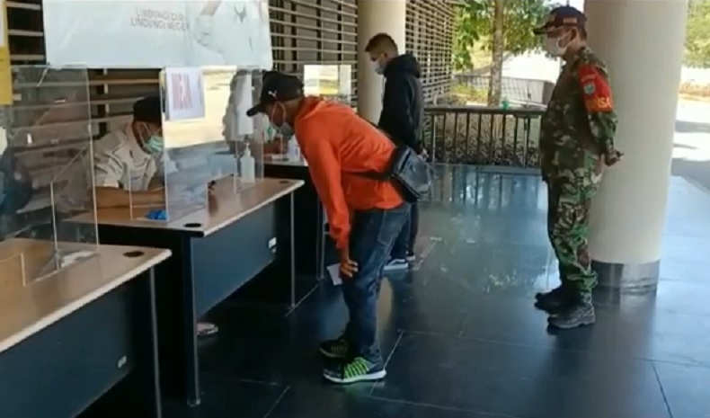 Pekerja Migran yang Pulang Melalui PLBN Aruk Akan Dikarantina 5 Hari
