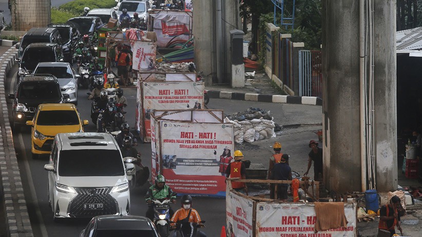 Begini Kemacetan akibat Proyek Galian Kabel di Jalan Kapten Tendean Jakarta - Bagian 1