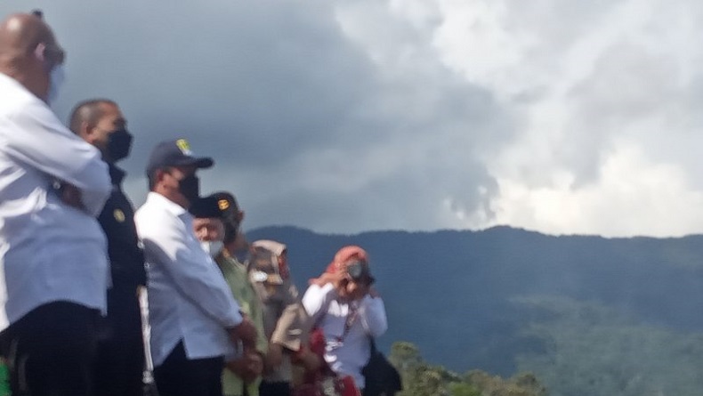 Menteri KP Ajak Petani KJA Danau Maninjau Budi Daya Ikan Air Tenang