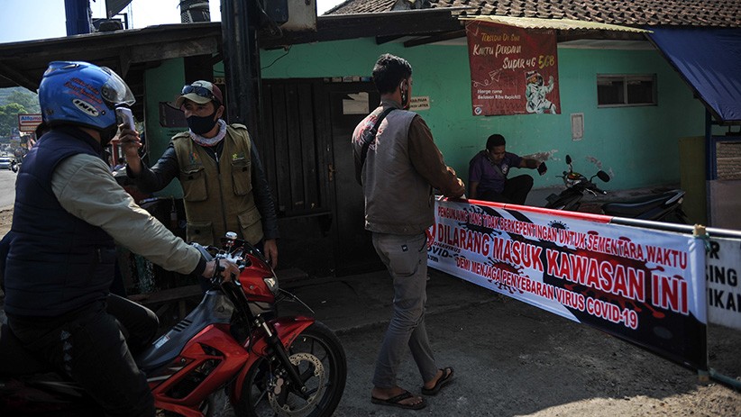 31 Warga Positif Covid-19, Kampung Ciburial Lembang Lockdown - Bagian 3