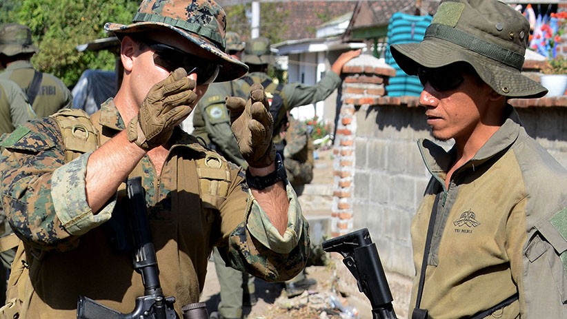 Marinir TNI AL dan Tentara AS Serbu Perkampungan Musuh di Situbondo - Bagian 2