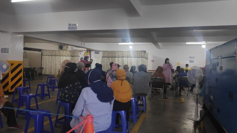 Vaksinasi Lansia di Cimahi Baru 39 Persen, Ini Kendalanya