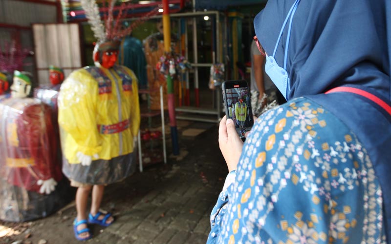 Jelang HUT Ke-494 Jakarta, Penjualan Ondel-ondel Meningkat - Bagian 3