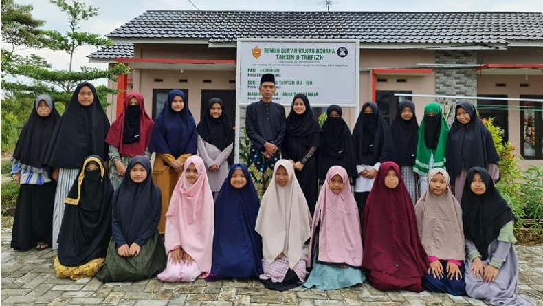 Ustaz Abdul Somad Dirikan Rumah Quran Gratis di Kampar Riau