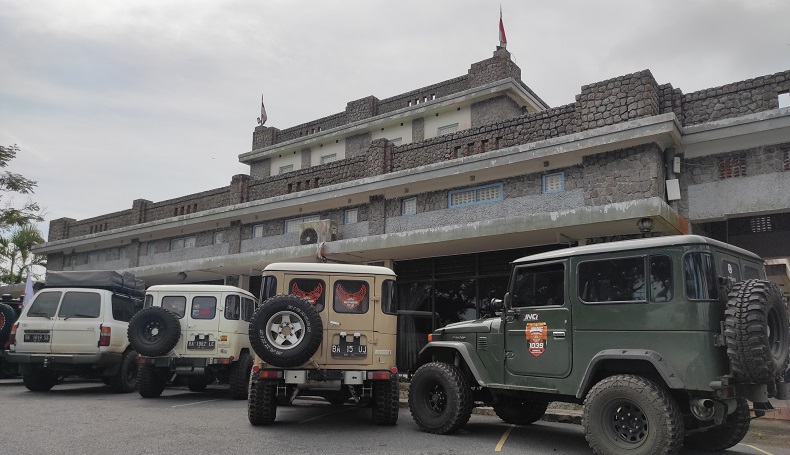 Didampingi Dandim 043, Komunitas TLCI Padang Jajal Rumah Singgah Soekarno-Hatta di Menumbing