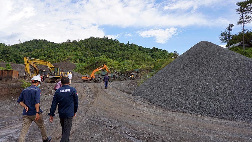 Keuangan Daerah Bocor, KPK Awasi Tambang Galian C Papua Barat - Bagian 1