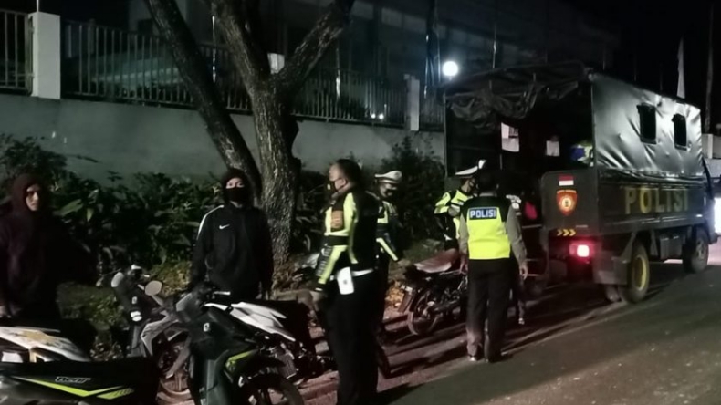 Pakai Knalpot Racing, 20 Motor Diangkut ke Polres Payakumbuh