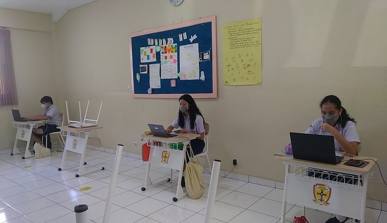 title Guru dan Murid Sembuh dari Covid, 54 Sekolah di Kota Bandung Kembali Gelar PTMT Guru dan Murid Sembuh dari Covid, 54 Sekolah di Kota Bandung Kembali Gelar PTMT