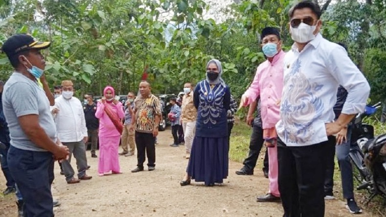 title Akses Jalan Bulontala-Botutonuo di Bone Bolango Akan Dibuka 2022 Akses Jalan Bulontala-Botutonuo di Bone Bolango Akan Dibuka 2022
