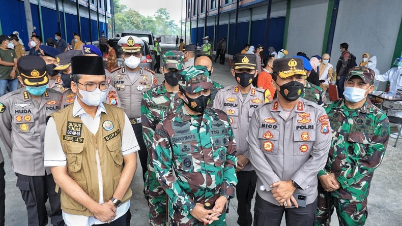 title Kasus Covid-19 di Bangkalan Melonjak, Forkopimda Jatim Terapkan Manajemen Krisis Kasus Covid-19 di Bangkalan Melonjak, Forkopimda Jatim Terapkan Manajemen Krisis