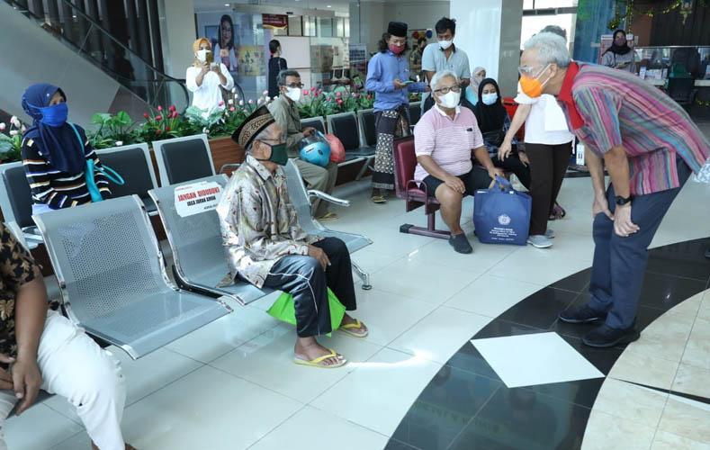 Curhat Warga Kudus ke Ganjar: Pelayanan di Posko Covid-19 Tidak Maksimal