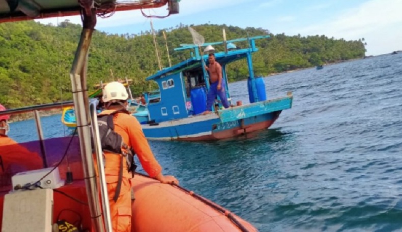 Seorang ABK Hilang Jatuh ke Laut saat Kapal Berlabuh di Perairan Lemukutan