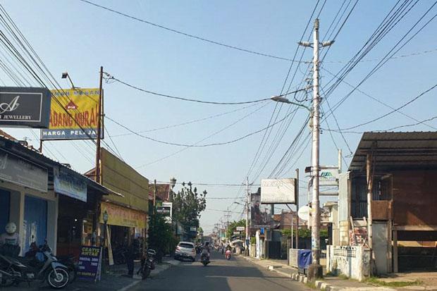 Jalan Kemasan Dibikin Searah, Tunggu Penataan Parkir Pasar ...