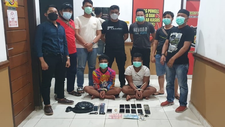 title Bobol Rumah Warga Gasak 3 Handphone, 2 Pria di Belitung Timur Ditangkap Polisi Bobol Rumah Warga Gasak 3 Handphone, 2 Pria di Belitung Timur Ditangkap Polisi