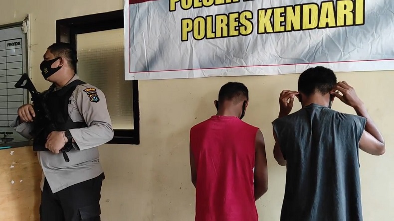 title Belasan Remaja yang Rusak Fortuner Milik Anak Gubernur Sultra Ditangkap Belasan Remaja yang Rusak Fortuner Milik Anak Gubernur Sultra Ditangkap
