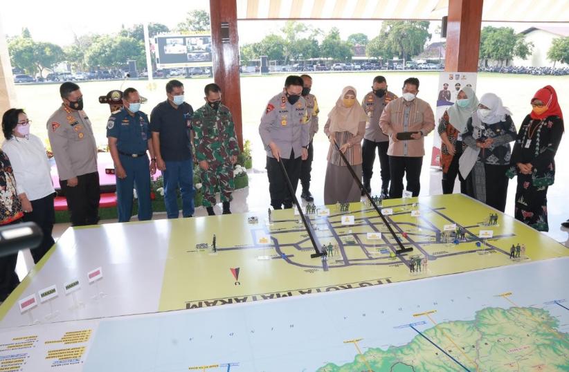 Kapolda NTB M Iqbal Cetuskan Strategi Tactical Floor Game Tekan Penularan Covid-19