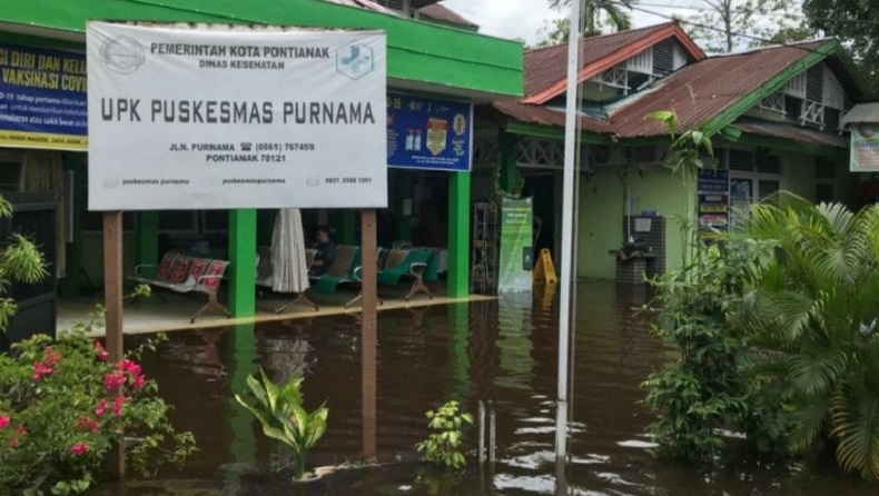 Banjir, Pelayanan Puskesmas Purnama di Pontianak Lumpuh