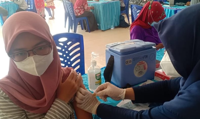 Pemkot Surabaya Siapkan 28 Faskes untuk Vaksinasi Gotong Royong
