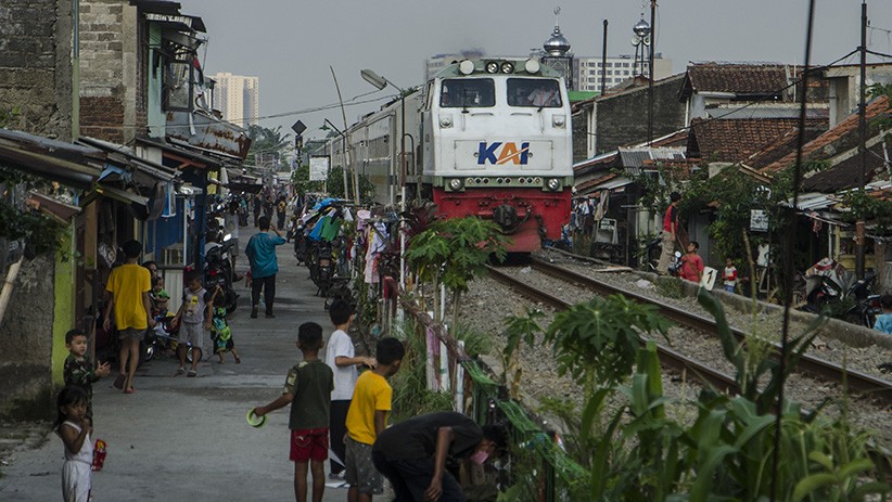 Proyek Double Track Dilanjutkan, Ratusan Bangunan di Kiaracondong Direlokasi  - Bagian 1