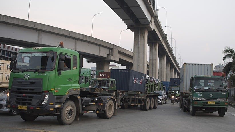 Sopir Truk Keluhkan Banyak Pungli, Begini Suasana Kawasan Tanjung Priok - Bagian 2