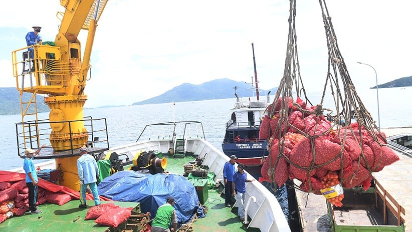 Dampak Tol Laut, Sembako di Natuna Tidak Pernah Langka - Bagian 1