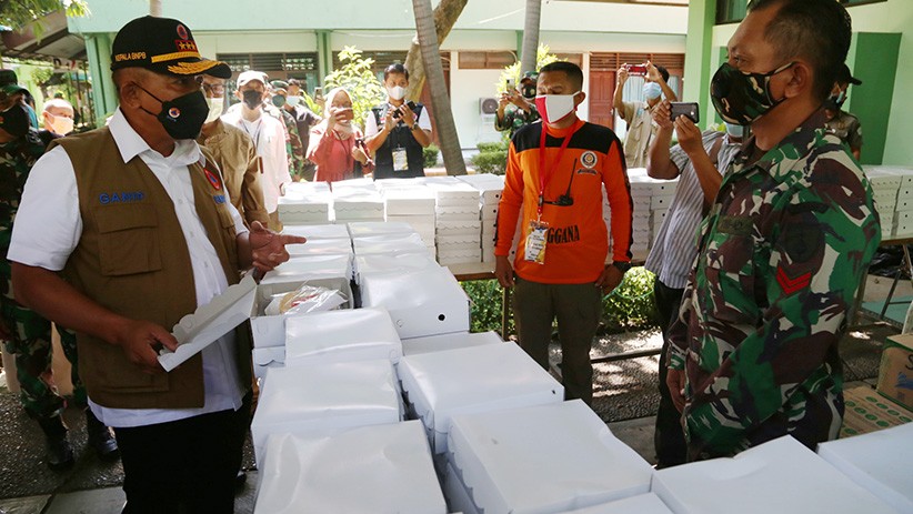 Kepala BNPB Cek Lokasi Karantina Pekerja Migran Indonesia - Bagian 1