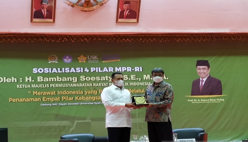 Ketua MPR Senang Puluhan Mahasiswa Papua Berkuliah di Universitas Syiah Kuala